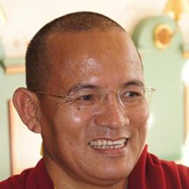 Khenpo Jamyang Tenzin